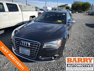 Audi 2013 S8