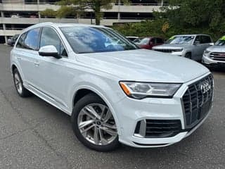 Audi 2021 Q7