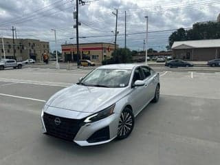 Nissan 2023 Altima