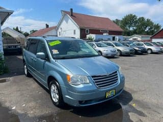 Chrysler 2010 Town and Country