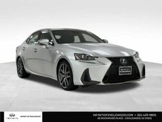 Lexus 2019 IS 300