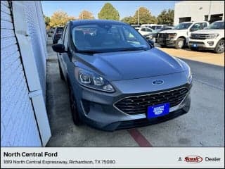 Ford 2021 Escape Hybrid