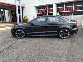 Audi 2016 A3