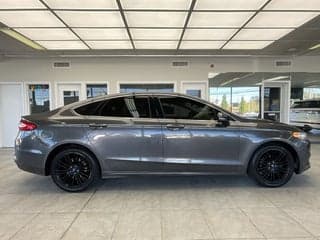 Ford 2016 Fusion