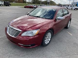 Chrysler 2013 200