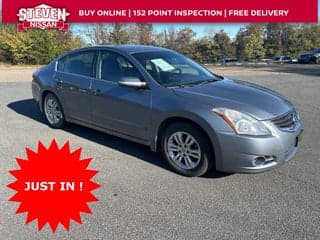 Nissan 2011 Altima