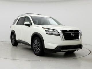 Nissan 2022 Pathfinder