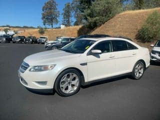 Ford 2010 Taurus