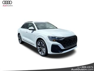 Audi 2024 Q8